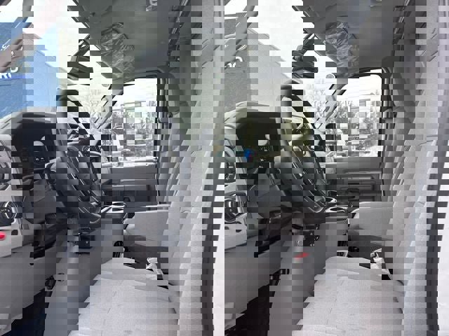 New 2026 Ford E-450 and Econoline 450 Super Duty w/ Power Equipment Group RWD image 10