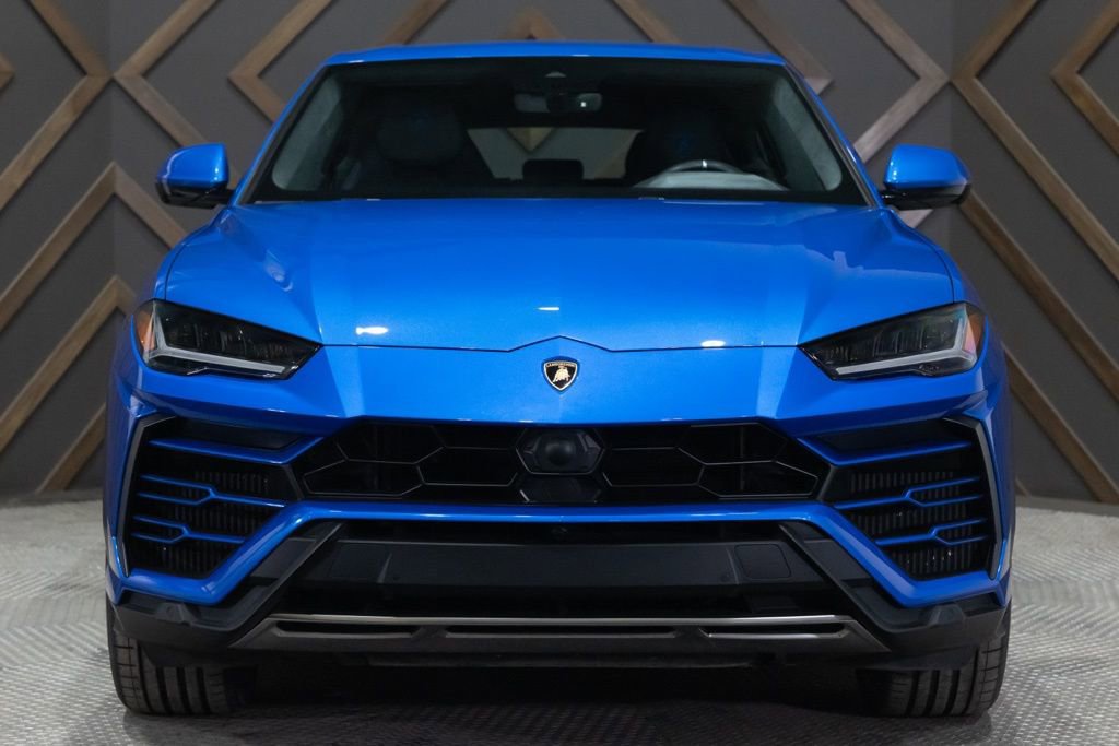 Used 2020 Lamborghini Urus image 25