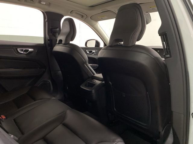 Used 2025 Volvo XC60 B5 Core image 74