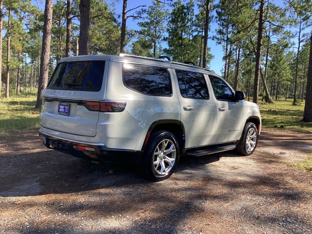 Used 2022 Jeep Wagoneer Series I w/ Premium Group I image 5