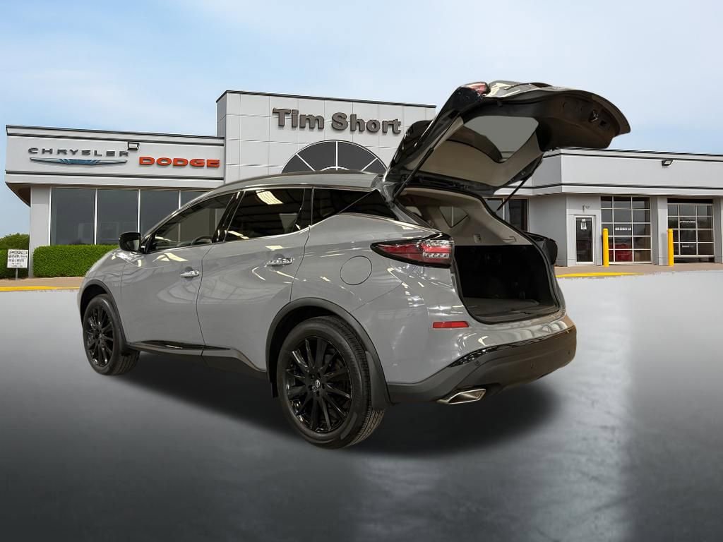 Used 2024 Nissan Murano SV w/ SV Midnight Edition Package image 16