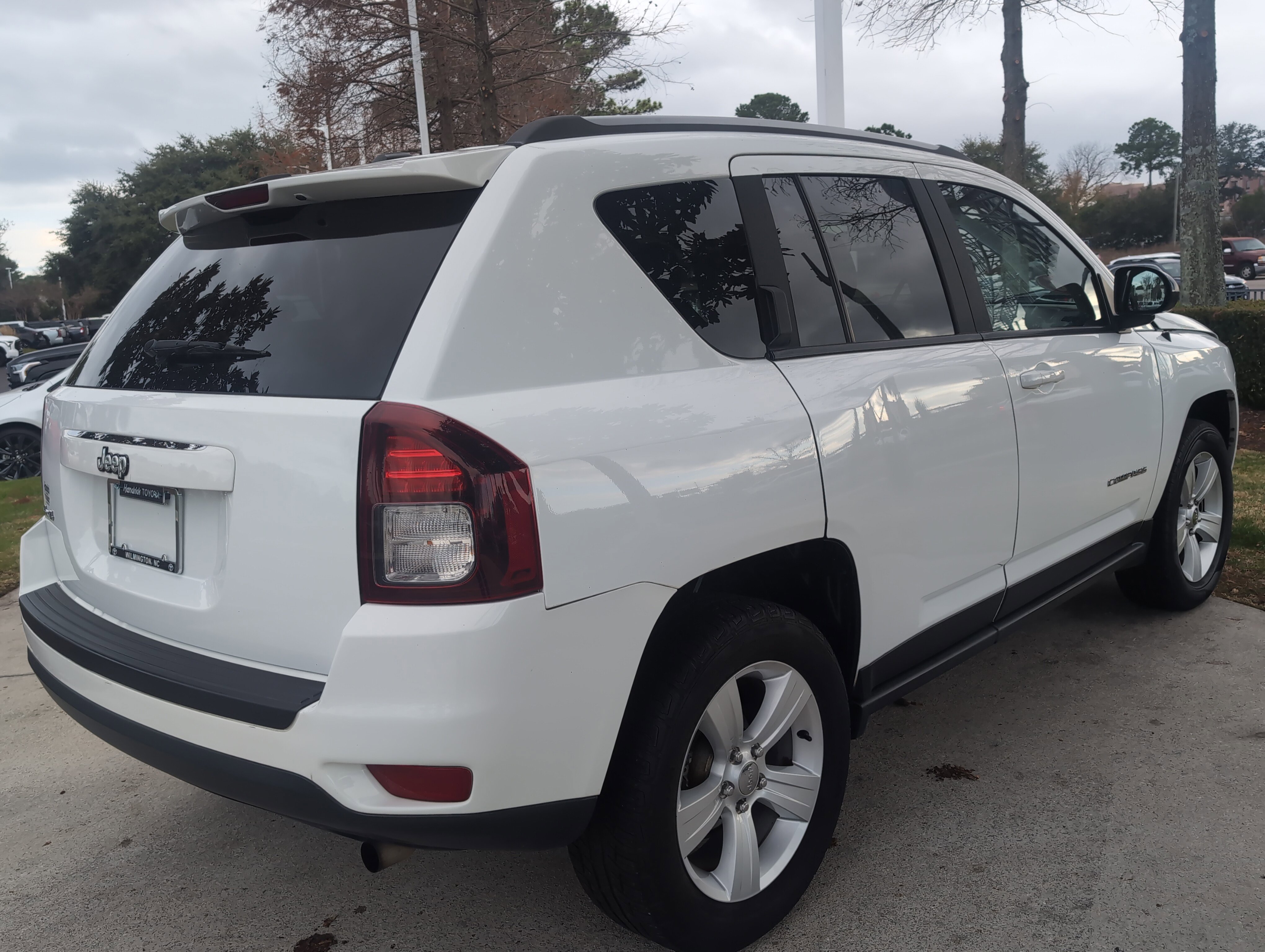 Used 2016 Jeep Compass Sport w/ Power Value Group image 10