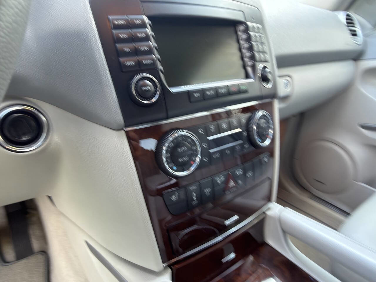 Used 2007 Mercedes-Benz ML 320 4MATIC image 19