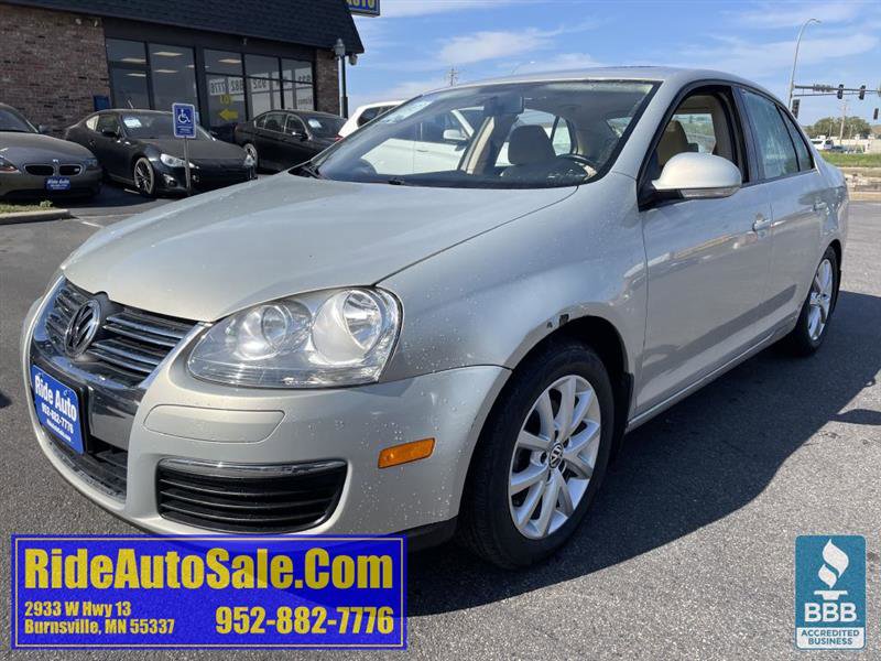 Used 2010 Volkswagen Jetta SE