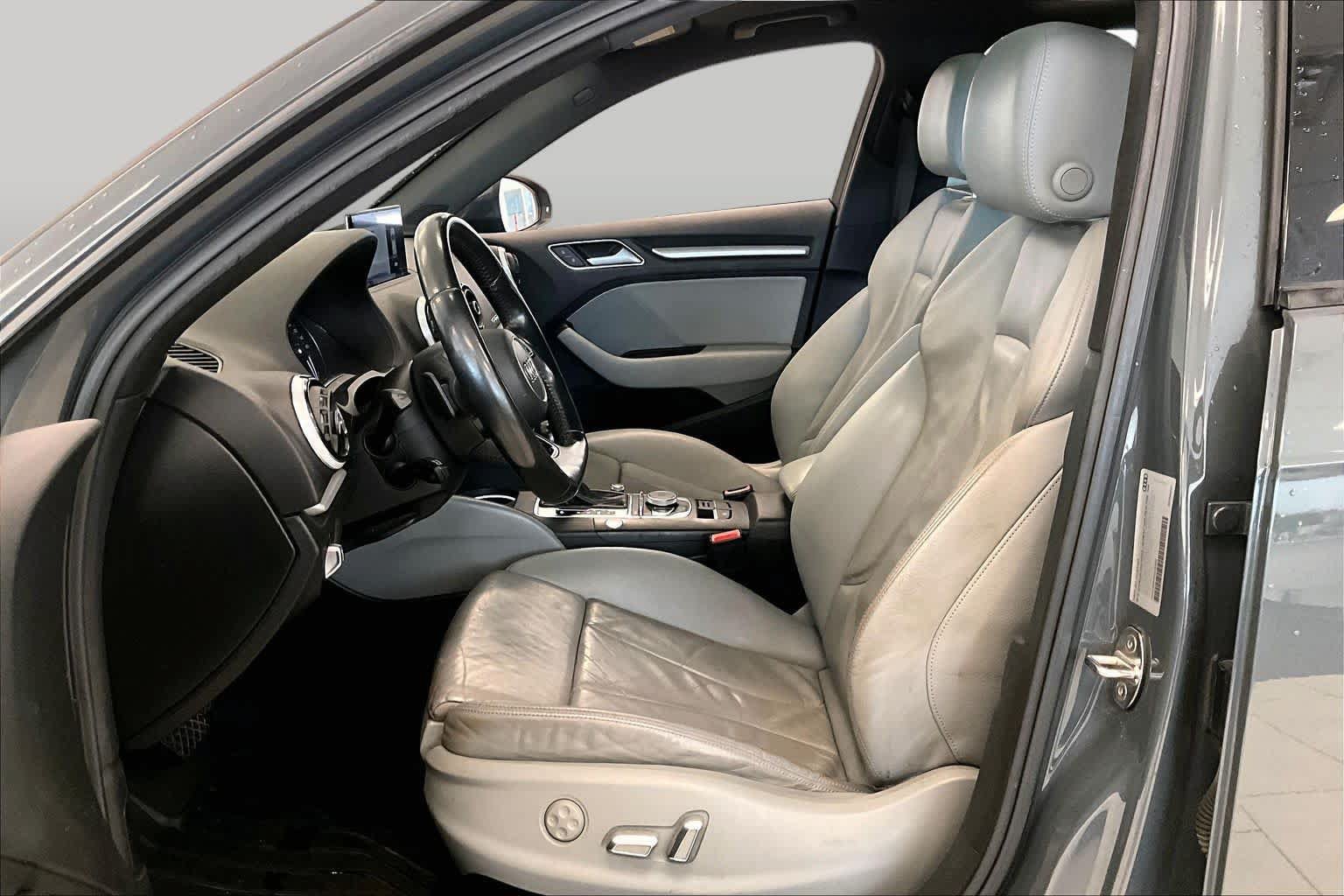 Used 2017 Audi A3 e-tron Premium w/ Sport Package FWD image 7