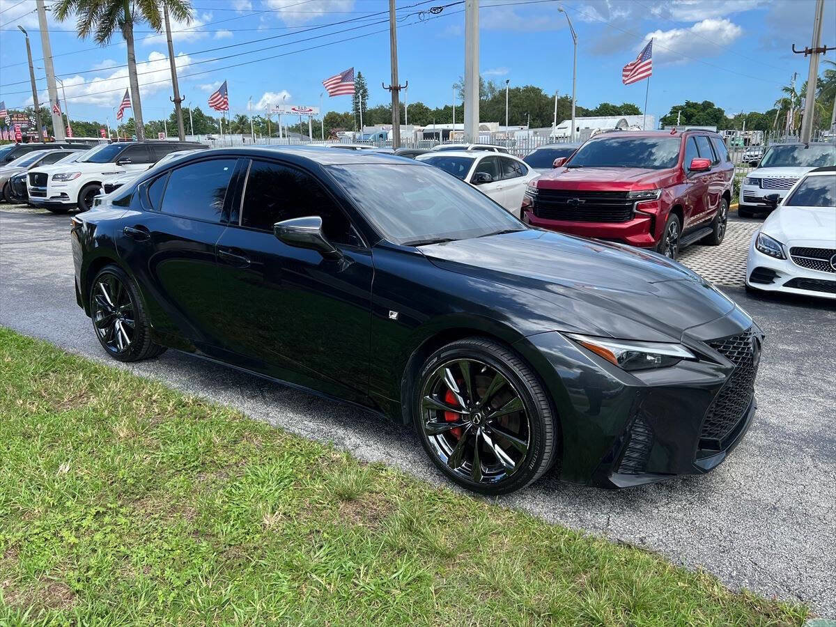 Used 2022 Lexus IS 350 F Sport image 4