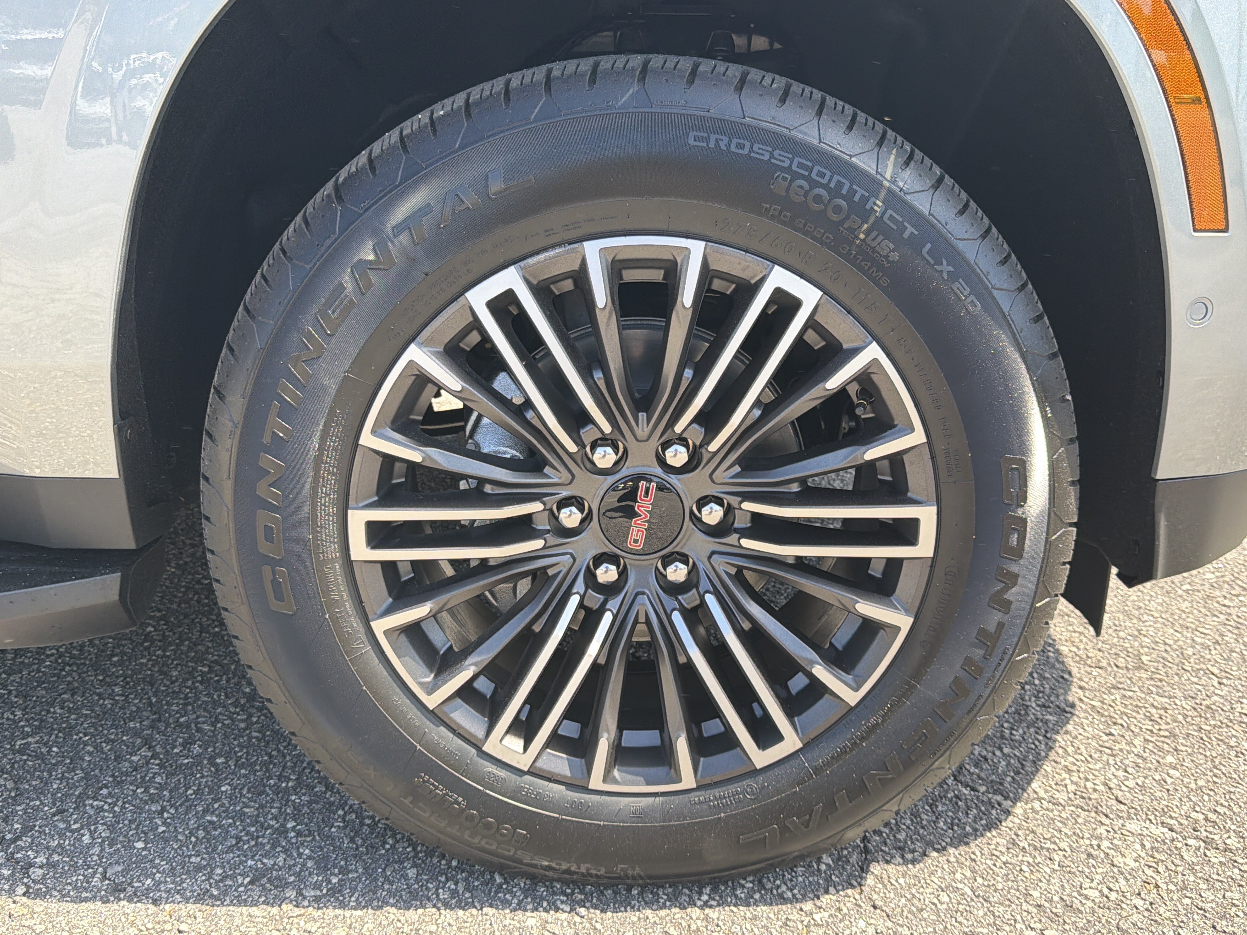 New 2026 GMC Yukon XL Elevation RWD image 15