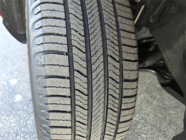 Used 2022 Toyota RAV4 LE image 43