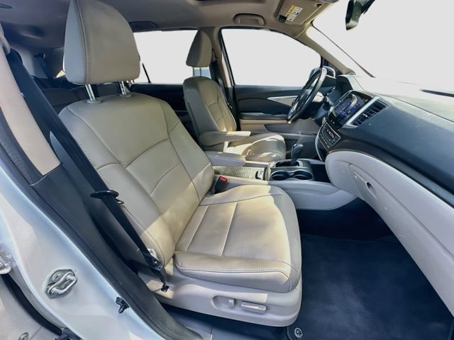 Used 2017 Honda Pilot EX-L image 32