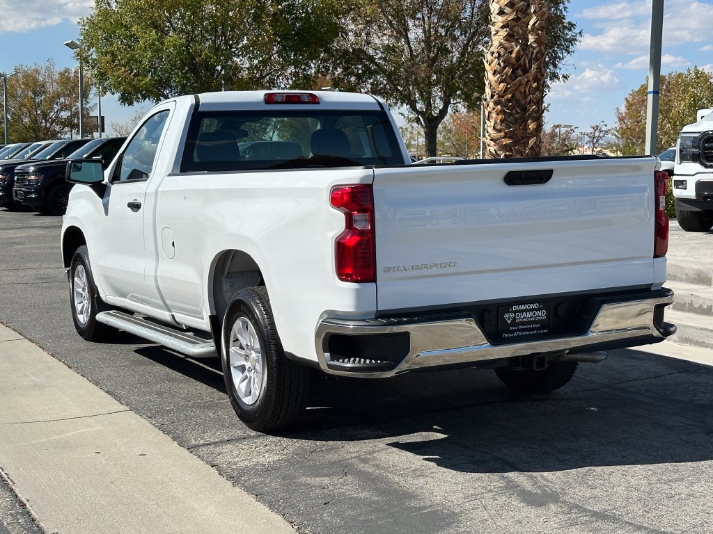 Used 2025 Chevrolet Silverado 1500 W/T RWD image 4