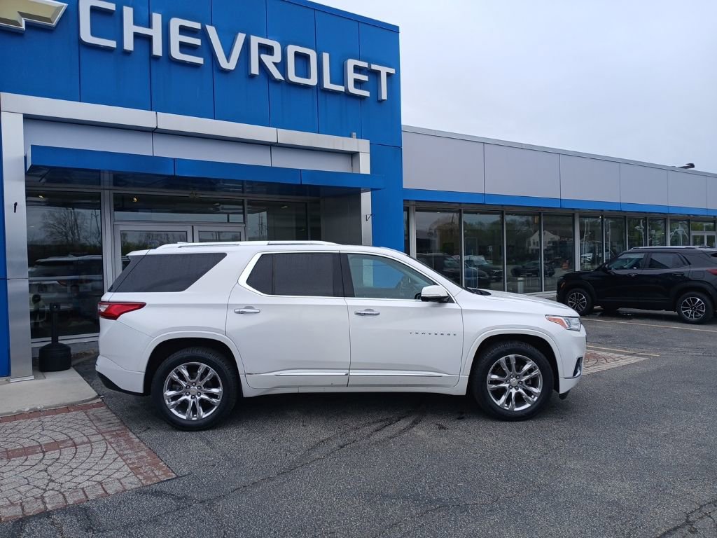 Certified 2020 Chevrolet Traverse High Country w/ LPO, Floor Liner Package AWD/4WD image 2