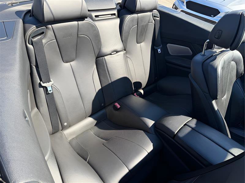 Used 2017 BMW M6 Convertible image 34