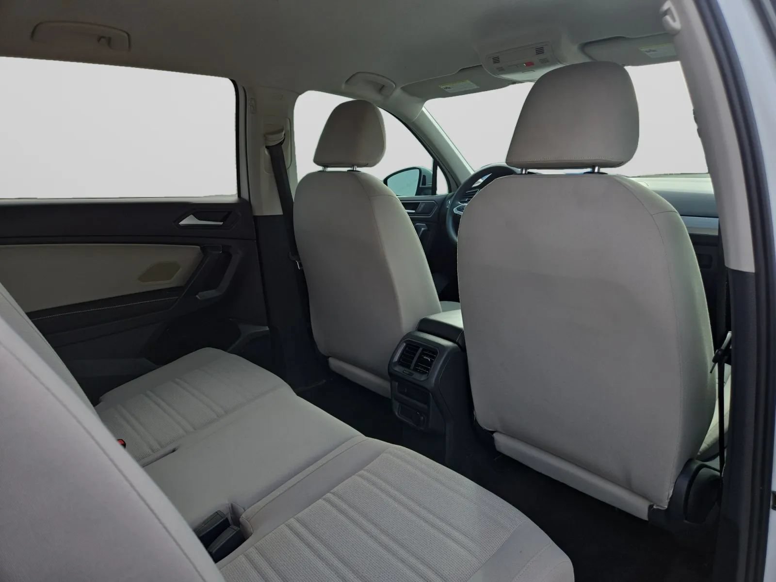 Used 2022 Volkswagen Tiguan S FWD image 30