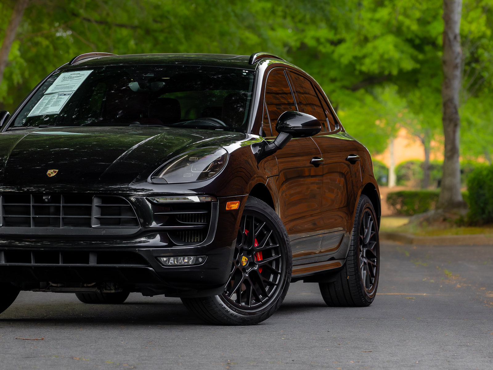 Used 2017 Porsche Macan GTS AWD/4WD image 28