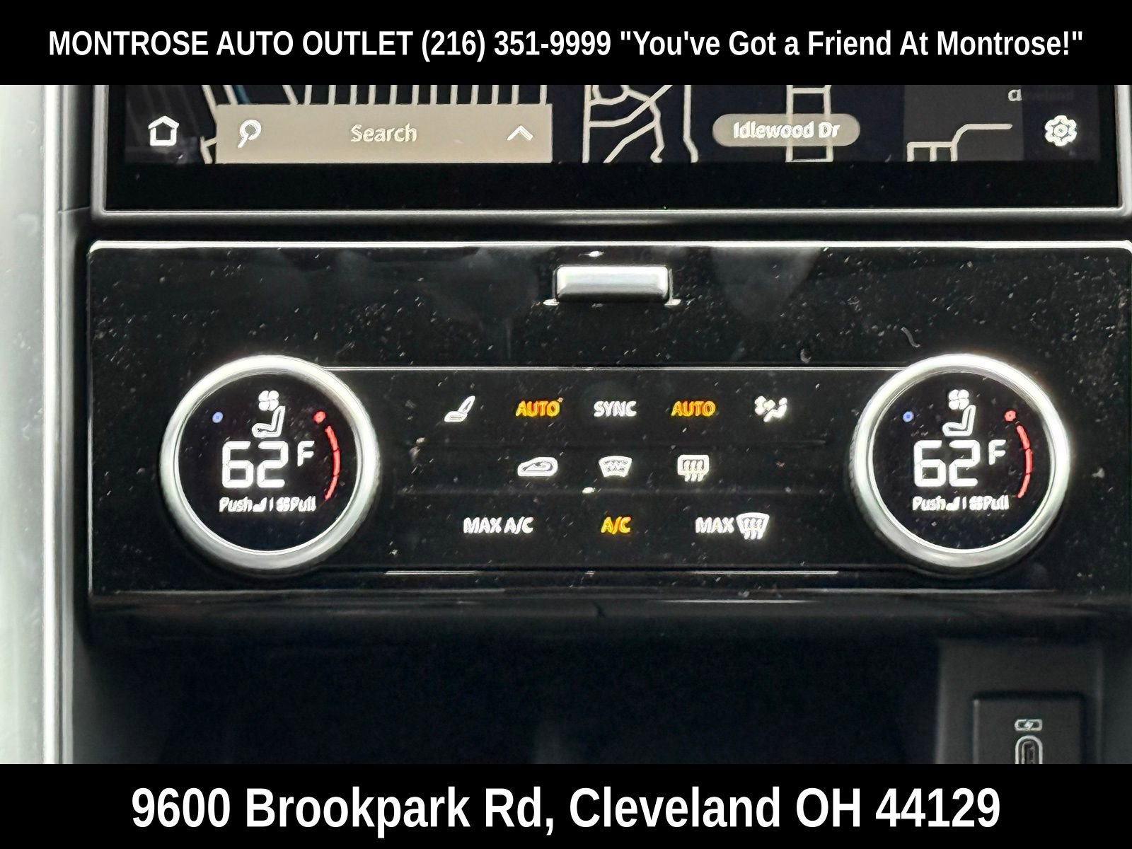 New 2026 Land Rover Discovery S AWD/4WD image 27