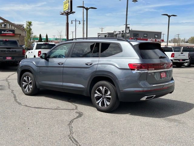 Used 2024 Volkswagen Atlas SE image 4