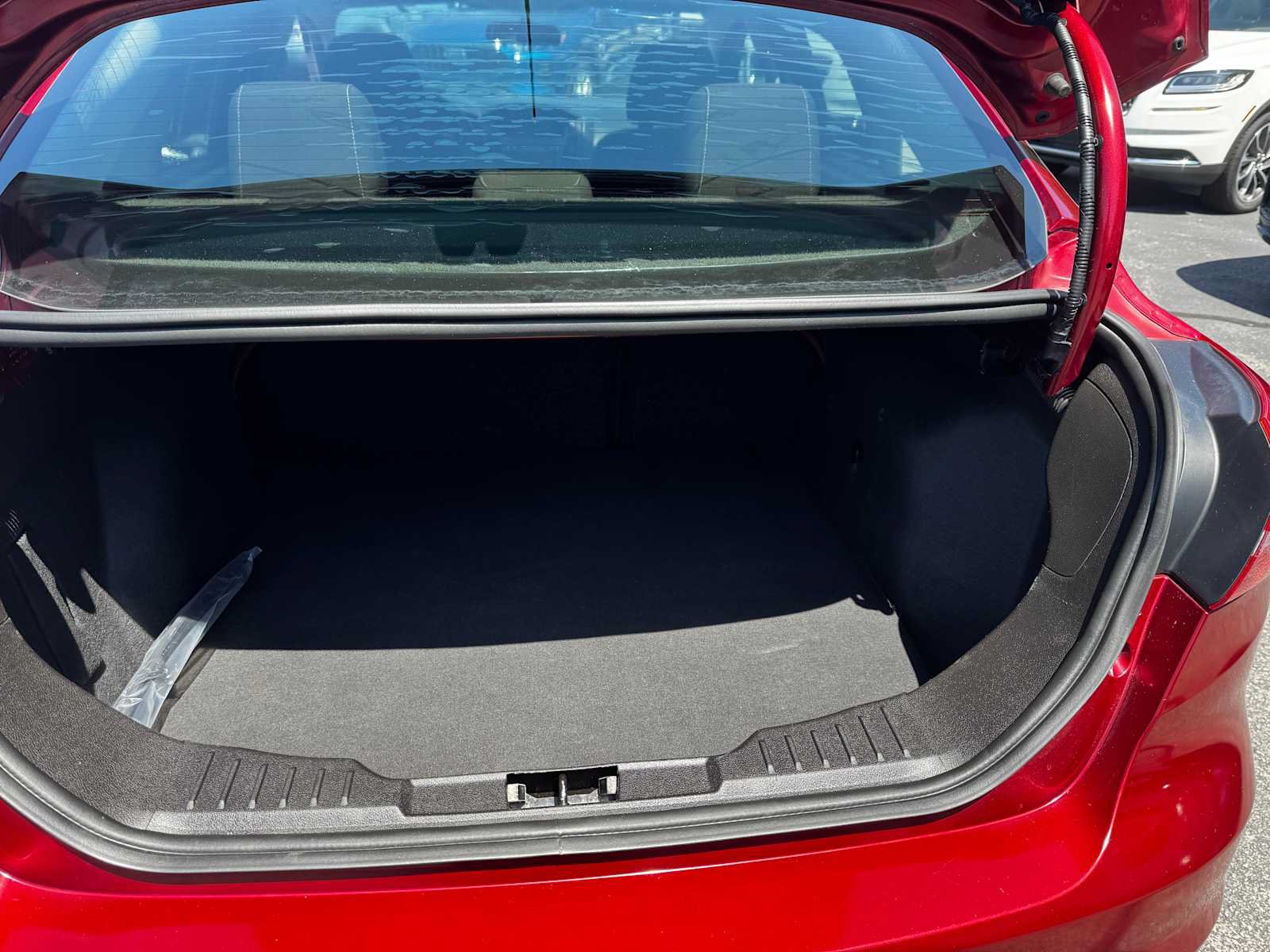 Used 2016 Ford Focus SE w/ SE Power Seat Package FWD image 23