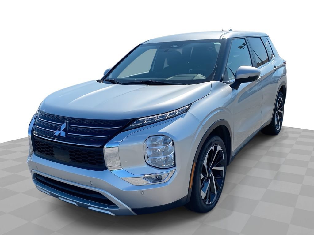 Used 2024 Mitsubishi Outlander FWD