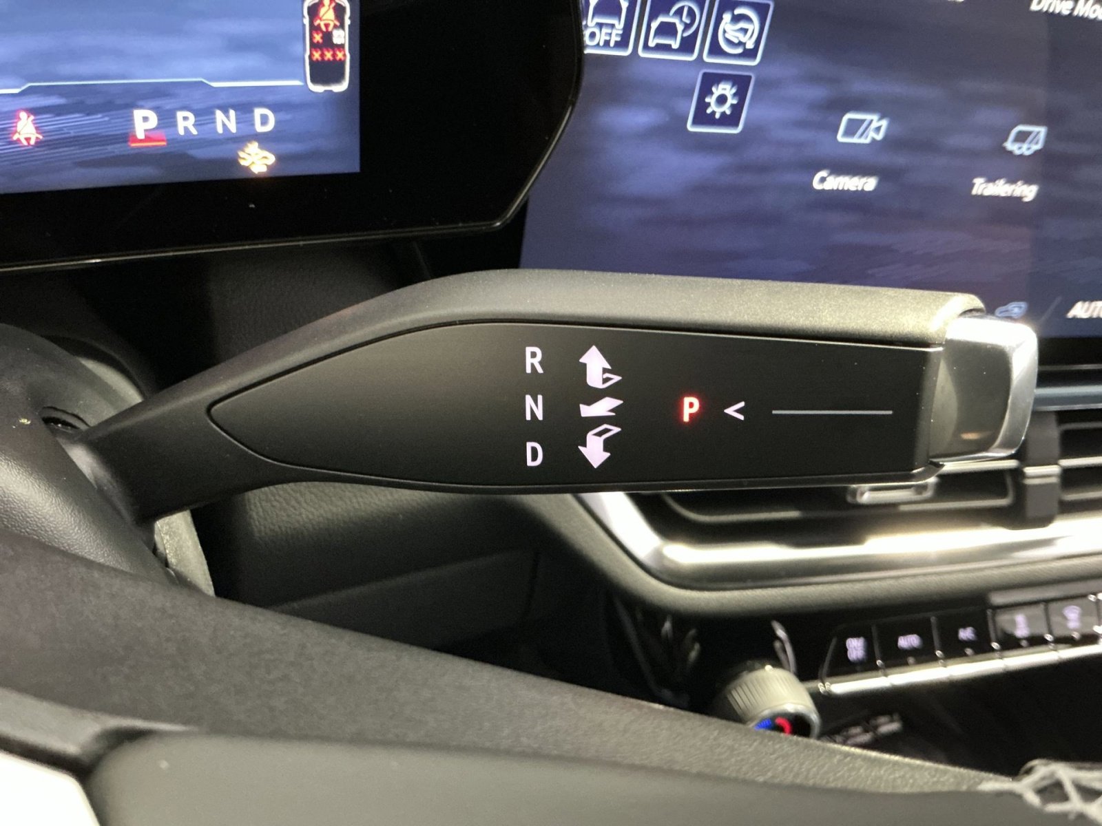 New 2026 Chevrolet Equinox EV LT image 30