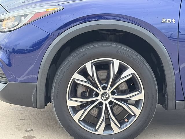 Used 2017 INFINITI QX30 AWD image 5