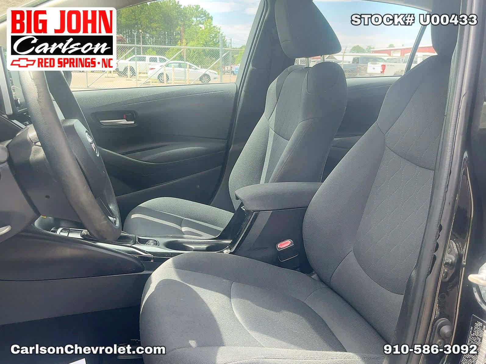 Used 2020 Toyota Corolla LE FWD image 32