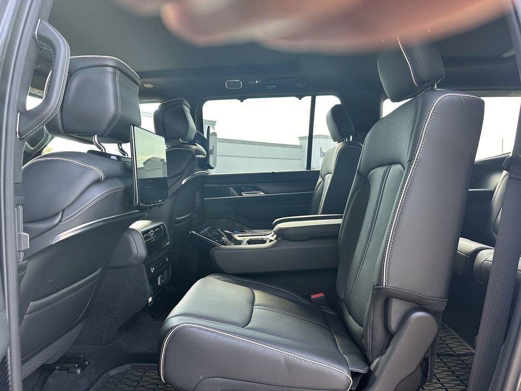 New 2024 Jeep Grand Wagoneer Series II w/ Quick Order Packagew 28T image 18