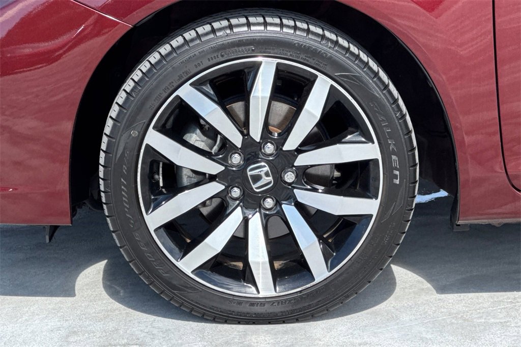 Used 2015 Honda Civic EX-L image 24