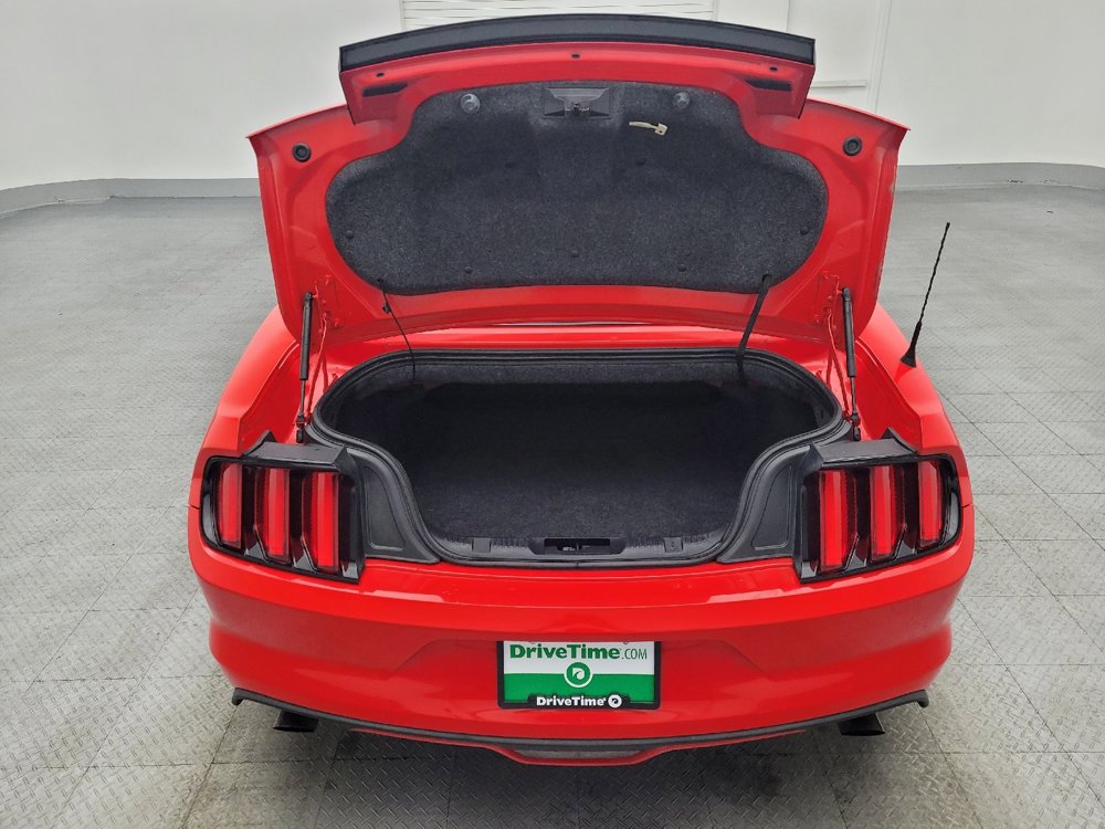 Used 2017 Ford Mustang Premium image 29