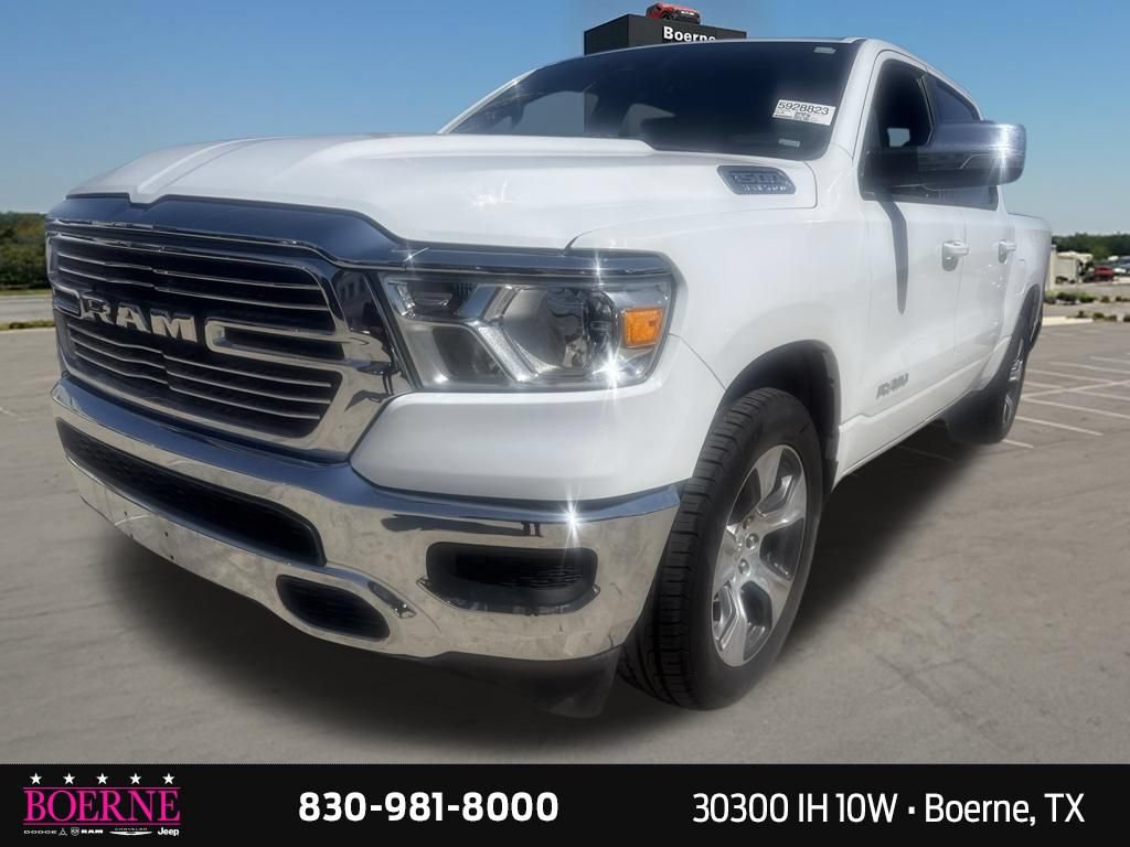 Used 2024 RAM 1500 Laramie AWD/4WD image 3