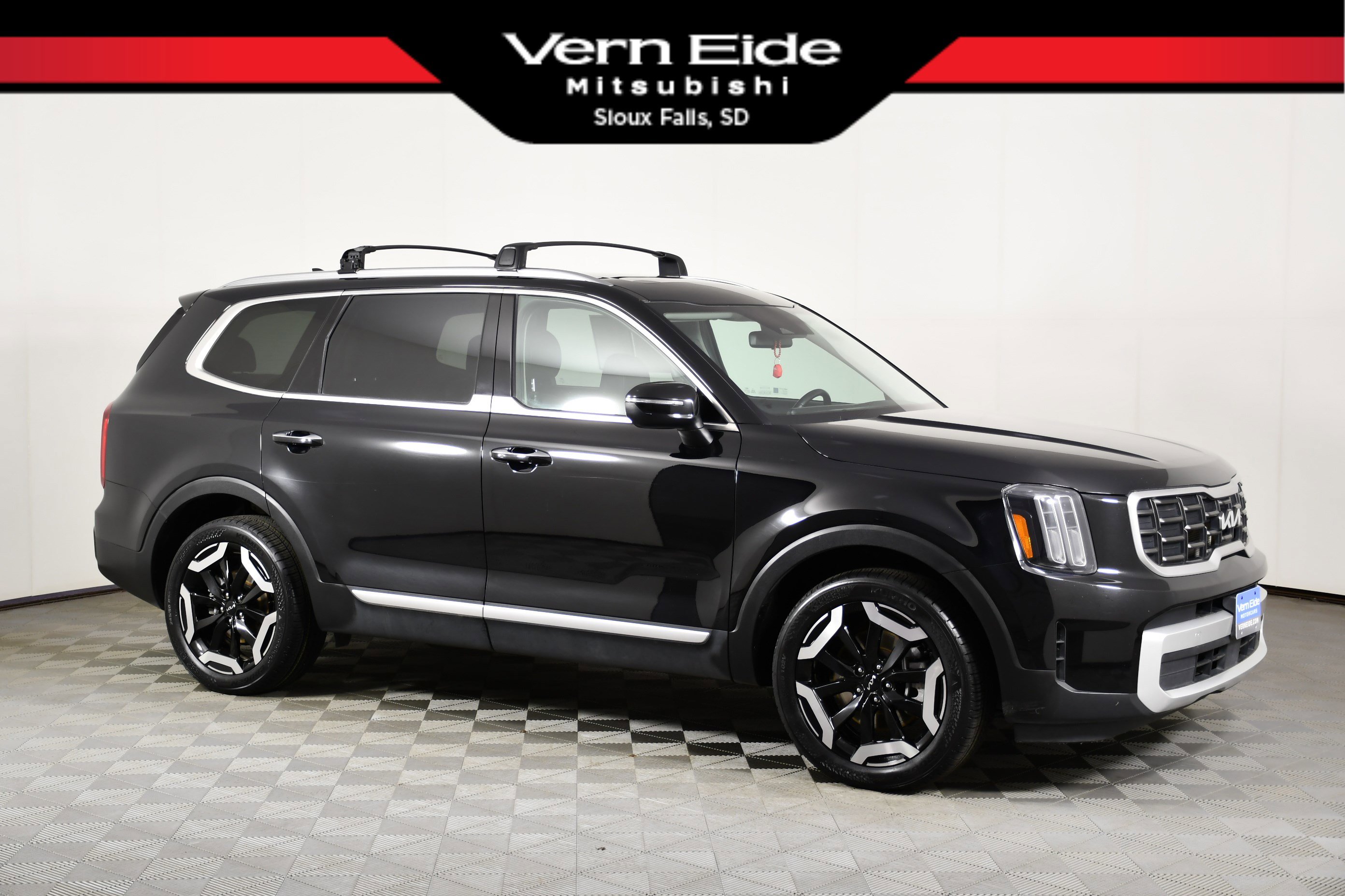 Used 2025 Kia Telluride S