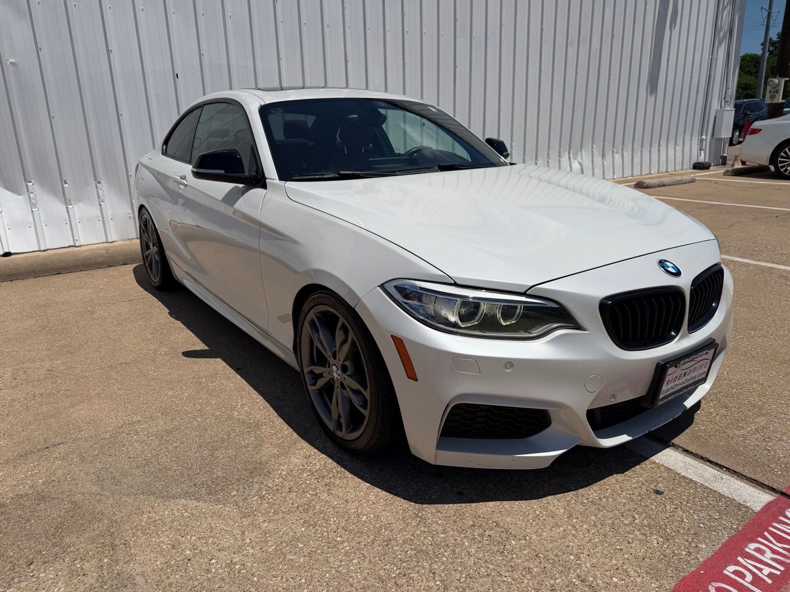 Used 2016 BMW M235i Coupe RWD image 10