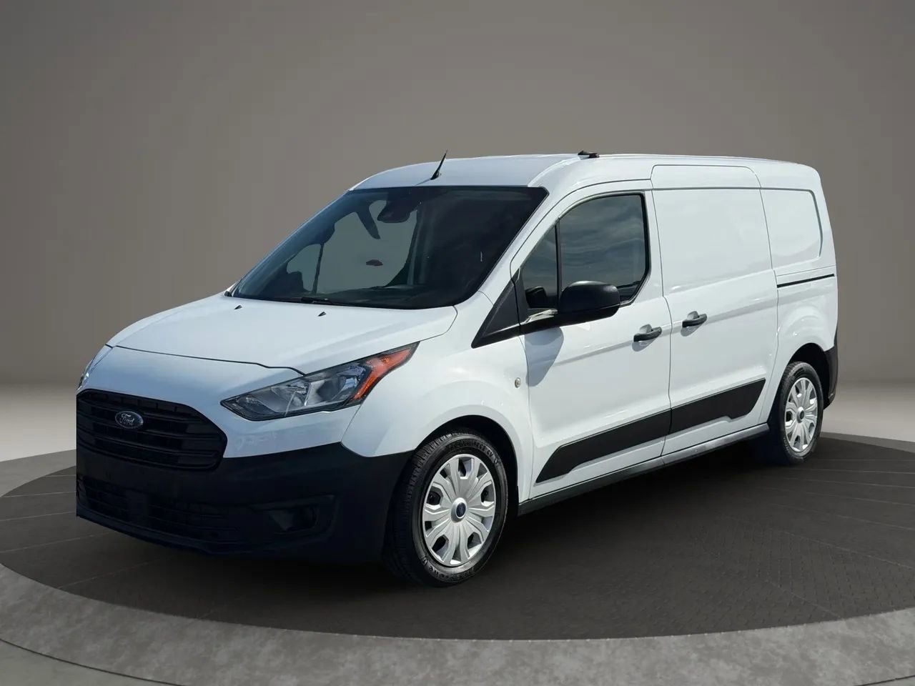 Used 2022 Ford Transit Connect XL image 1