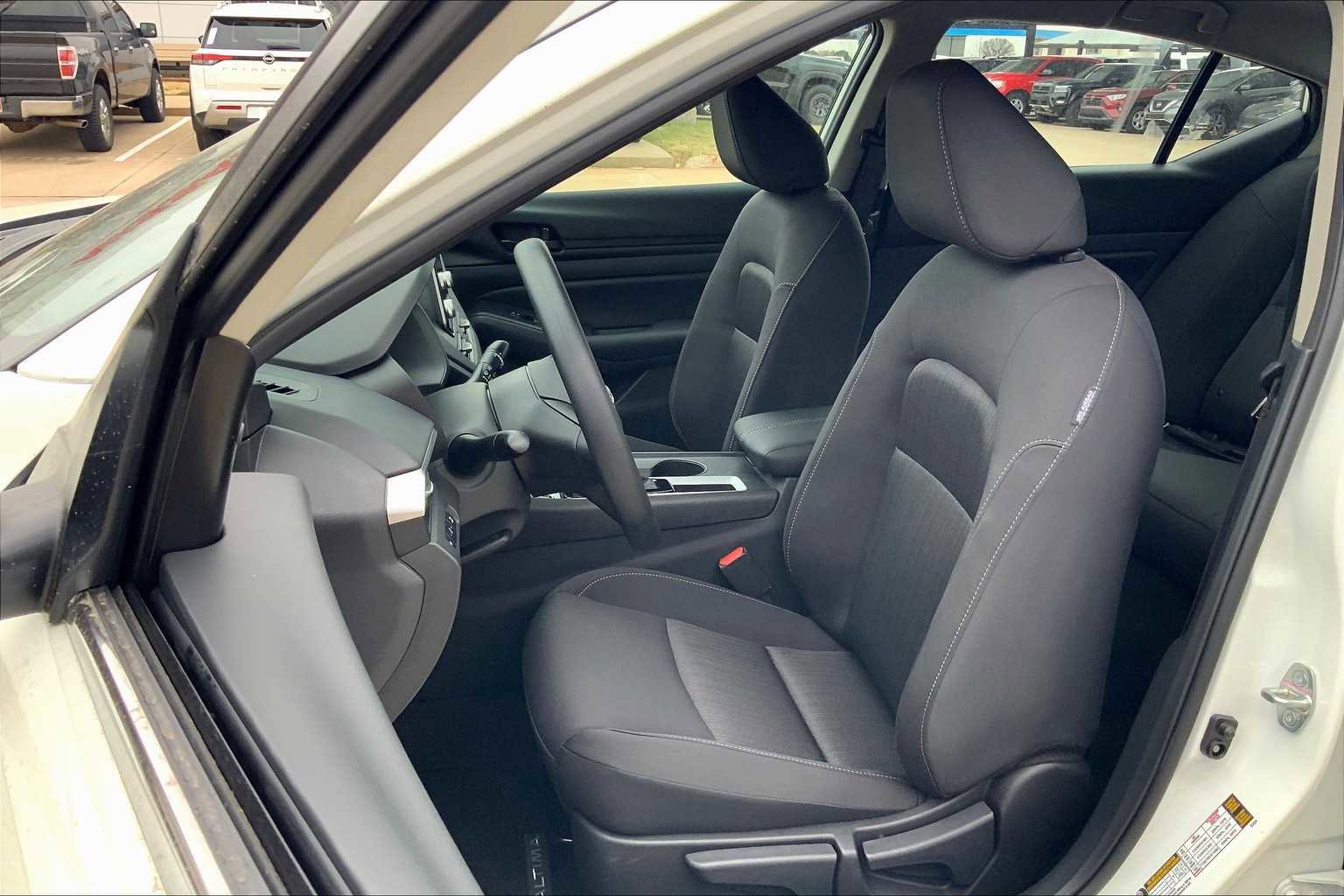 New 2025 Nissan Altima 2.5 S image 9