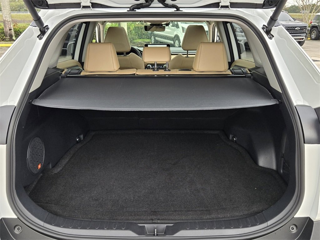 Used 2024 Toyota RAV4 Limited image 15