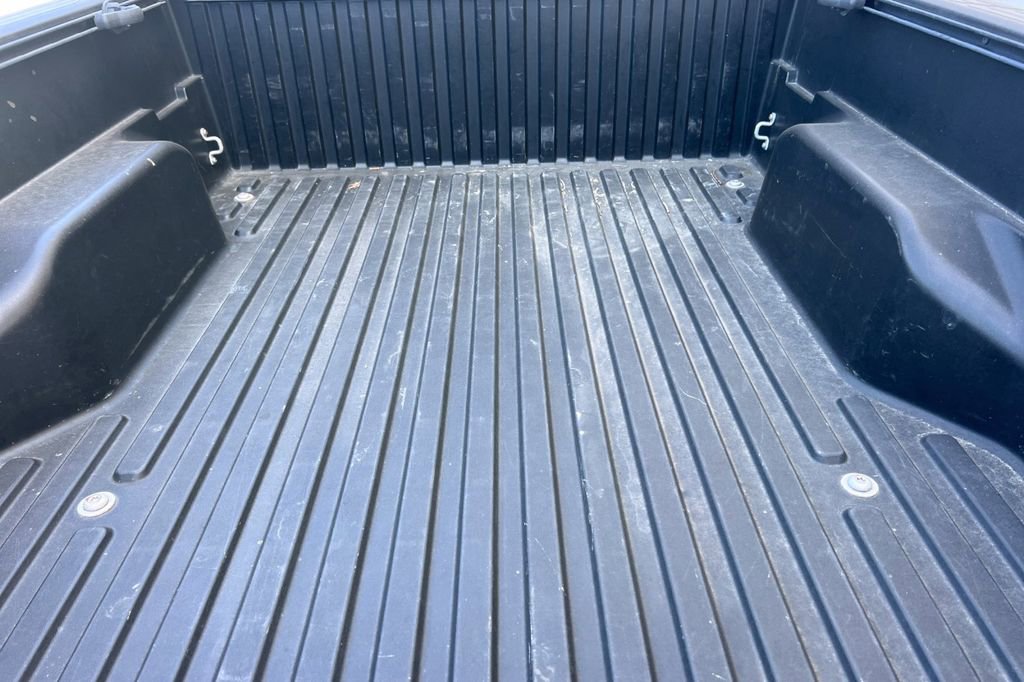 Used 2013 Toyota Tacoma PreRunner w/ TRD Off-Road Pkg RWD image 18