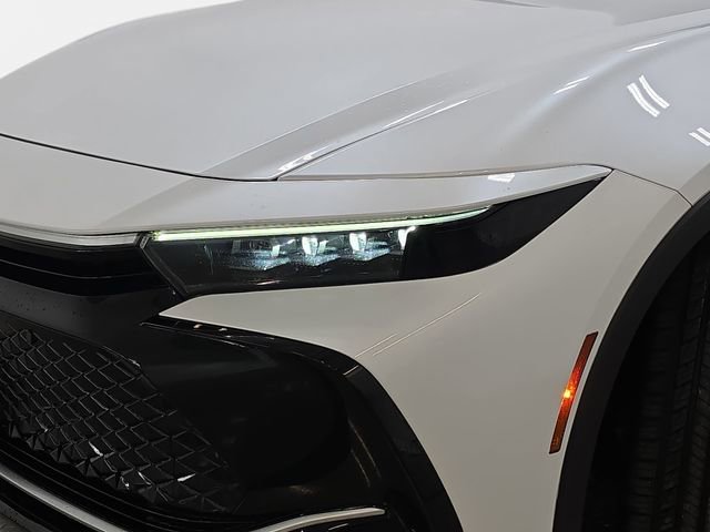 Certified 2024 Toyota Crown Limited image 28