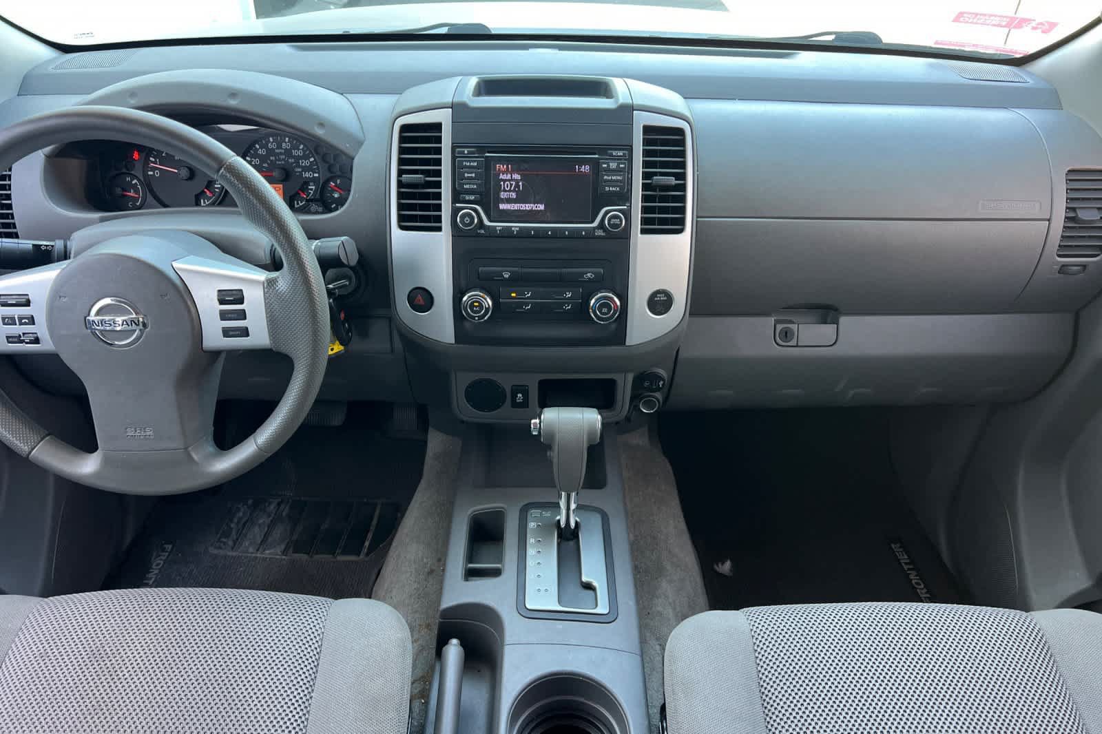 Used 2017 Nissan Frontier SV RWD image 4