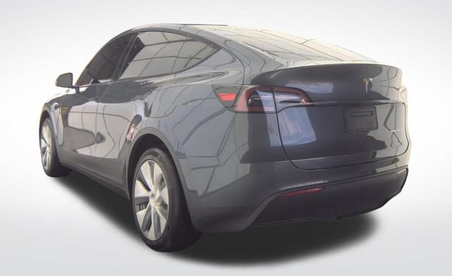 Used 2023 Tesla Model Y Long Range AWD/4WD image 10