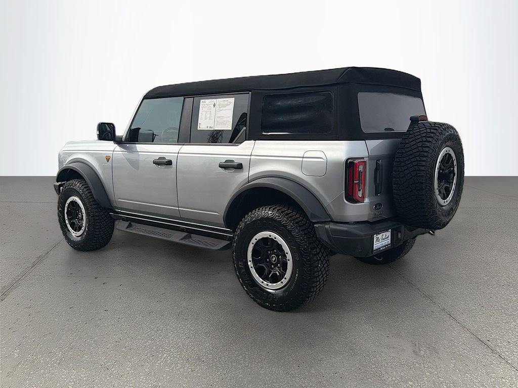 Used 2024 Ford Bronco Badlands image 7