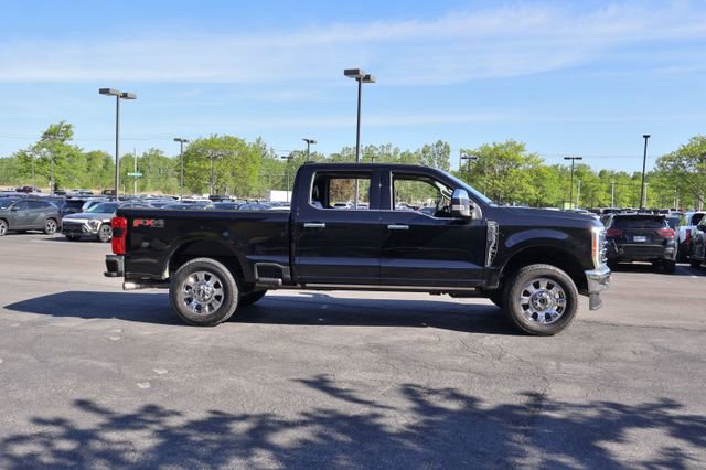 Used 2023 Ford F350 Lariat w/ Lariat Ultimate Package AWD/4WD image 8