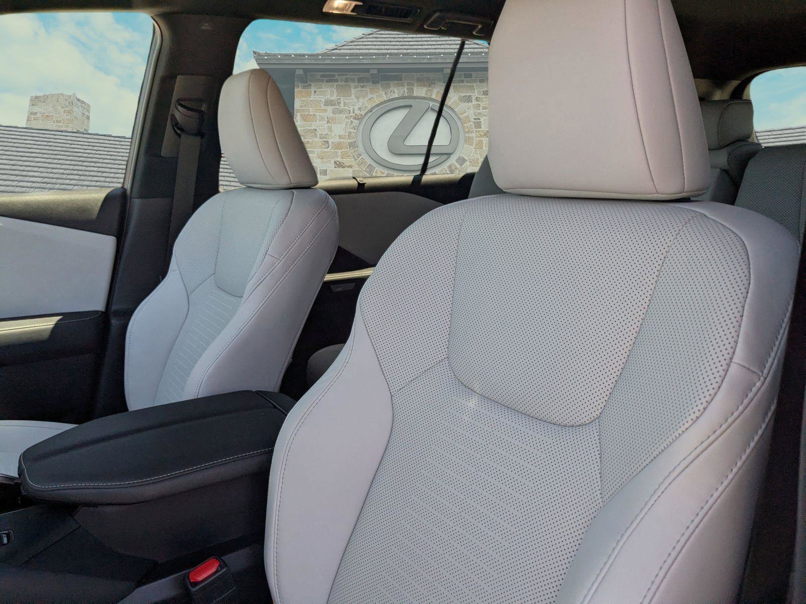 Used 2026 Lexus TX 350 AWD w/ Convenience Package image 8