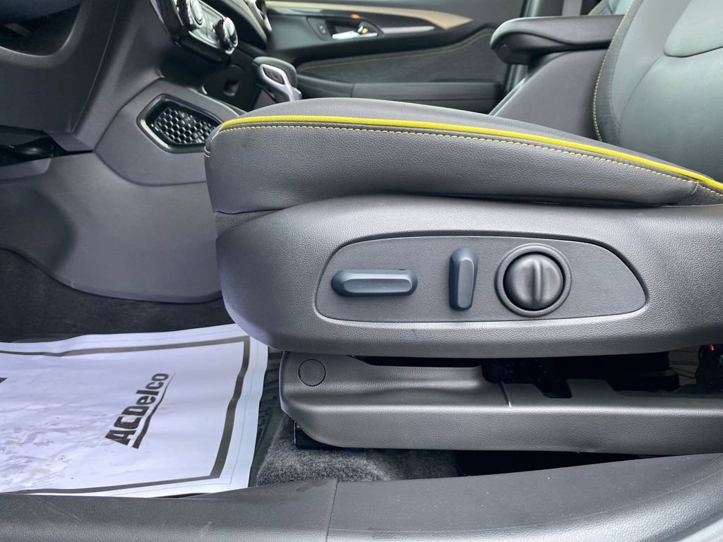 New 2025 Chevrolet TrailBlazer ACTIV w/ Convenience Package image 21