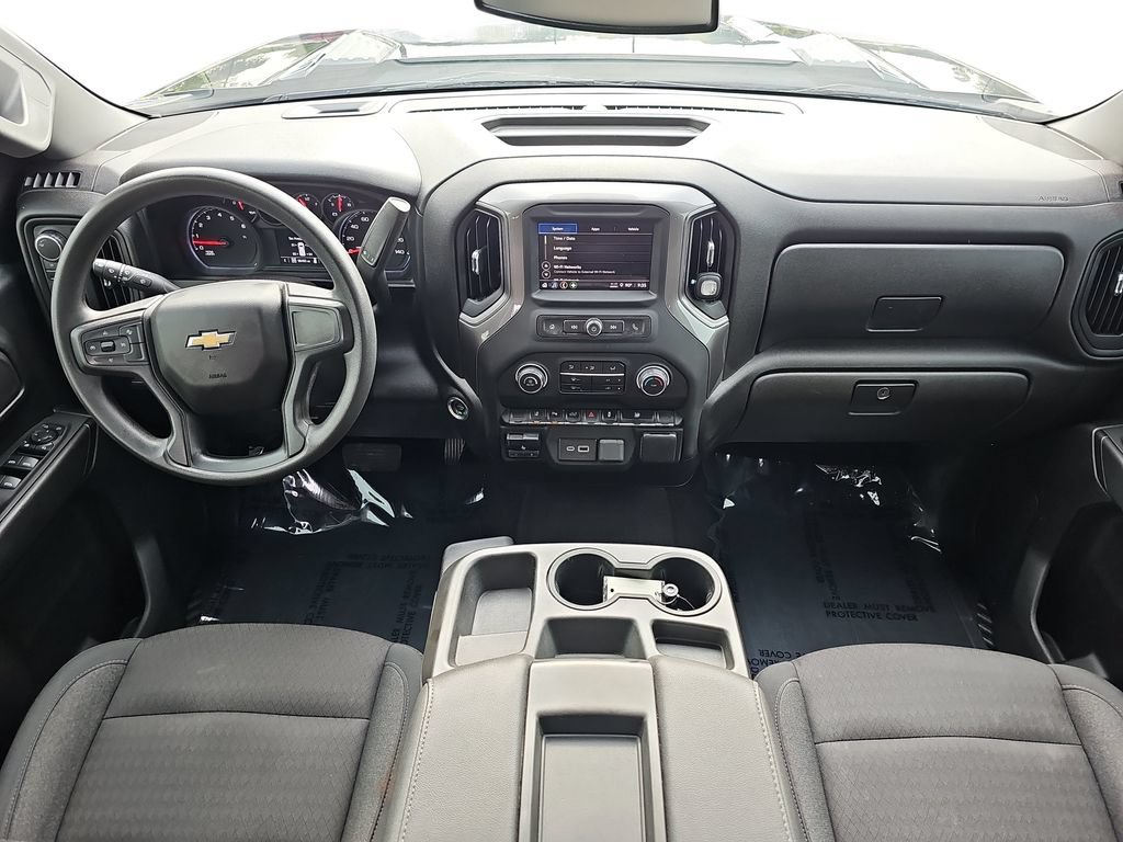 Used 2024 Chevrolet Silverado 2500 Custom w/ Custom Value Package AWD/4WD image 11