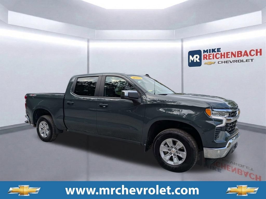 Used 2025 Chevrolet Silverado 1500 LT AWD/4WD image 1