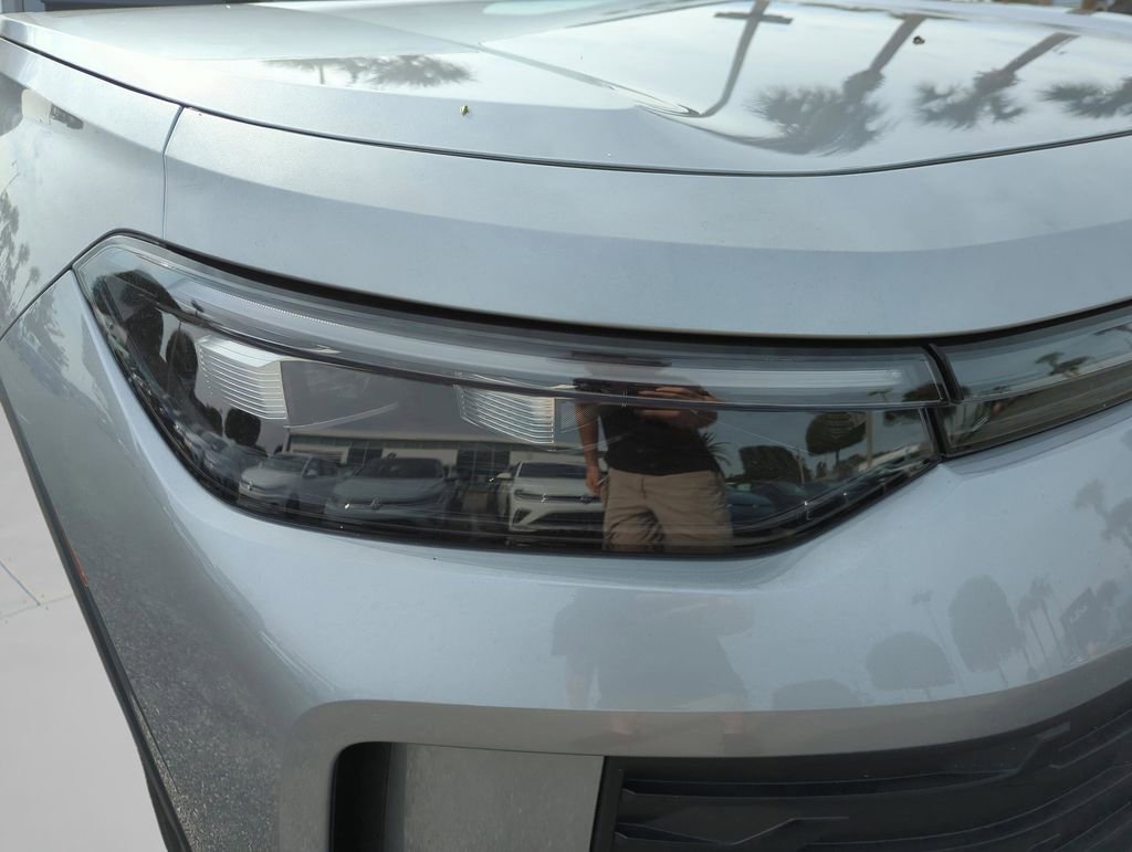 New 2026 Volkswagen Tiguan S FWD image 42