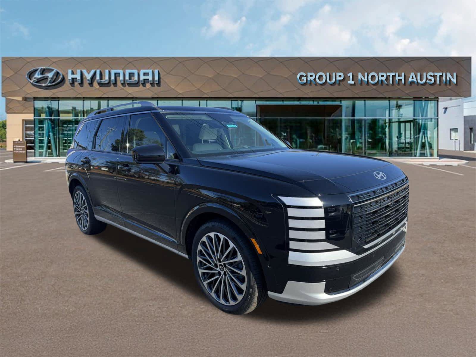 New 2026 Hyundai Palisade Calligraphy FWD image 3