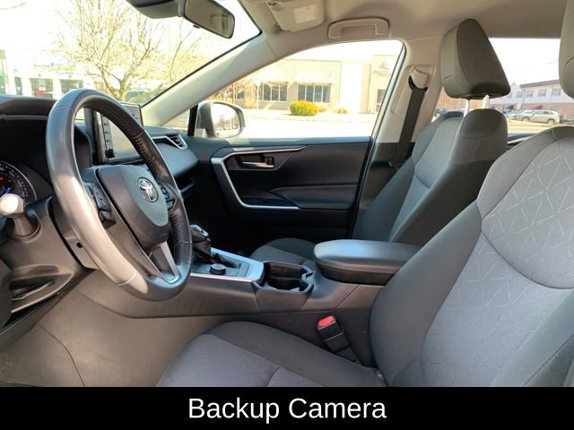 Used 2020 Toyota RAV4 XLE w/ XLE Grade Weather Package image 15