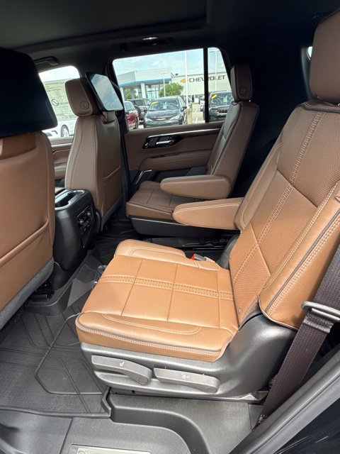 New 2026 Chevrolet Tahoe High Country AWD/4WD image 33