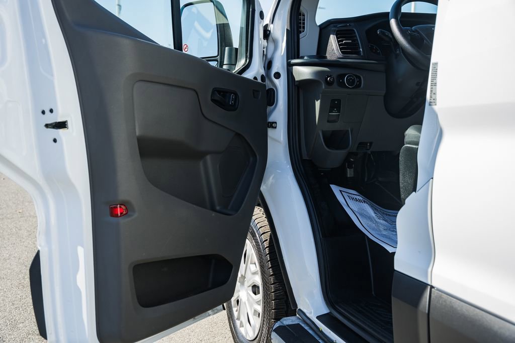 Certified 2024 Ford Transit 250 Low Roof w/ Exterior Upgrade Package image 38