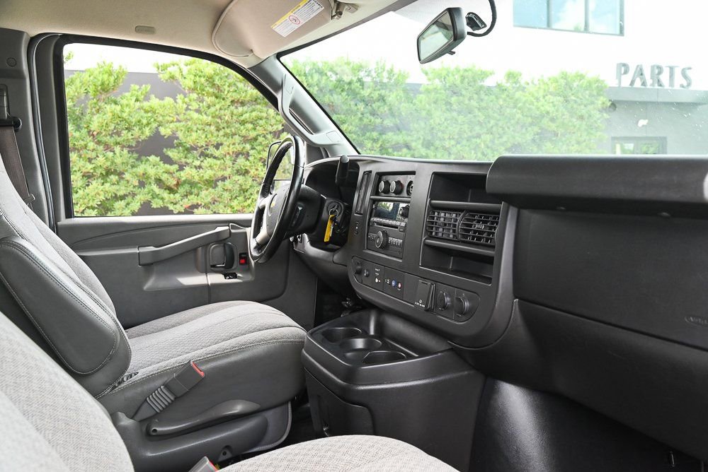 Used 2017 Chevrolet Express 2500 LS image 19